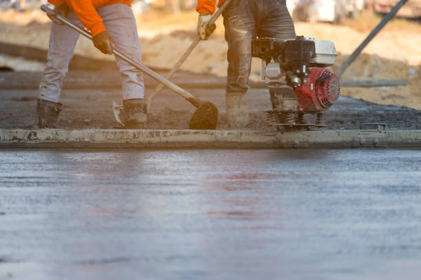  Random Lake, WI Concrete contractor Pros